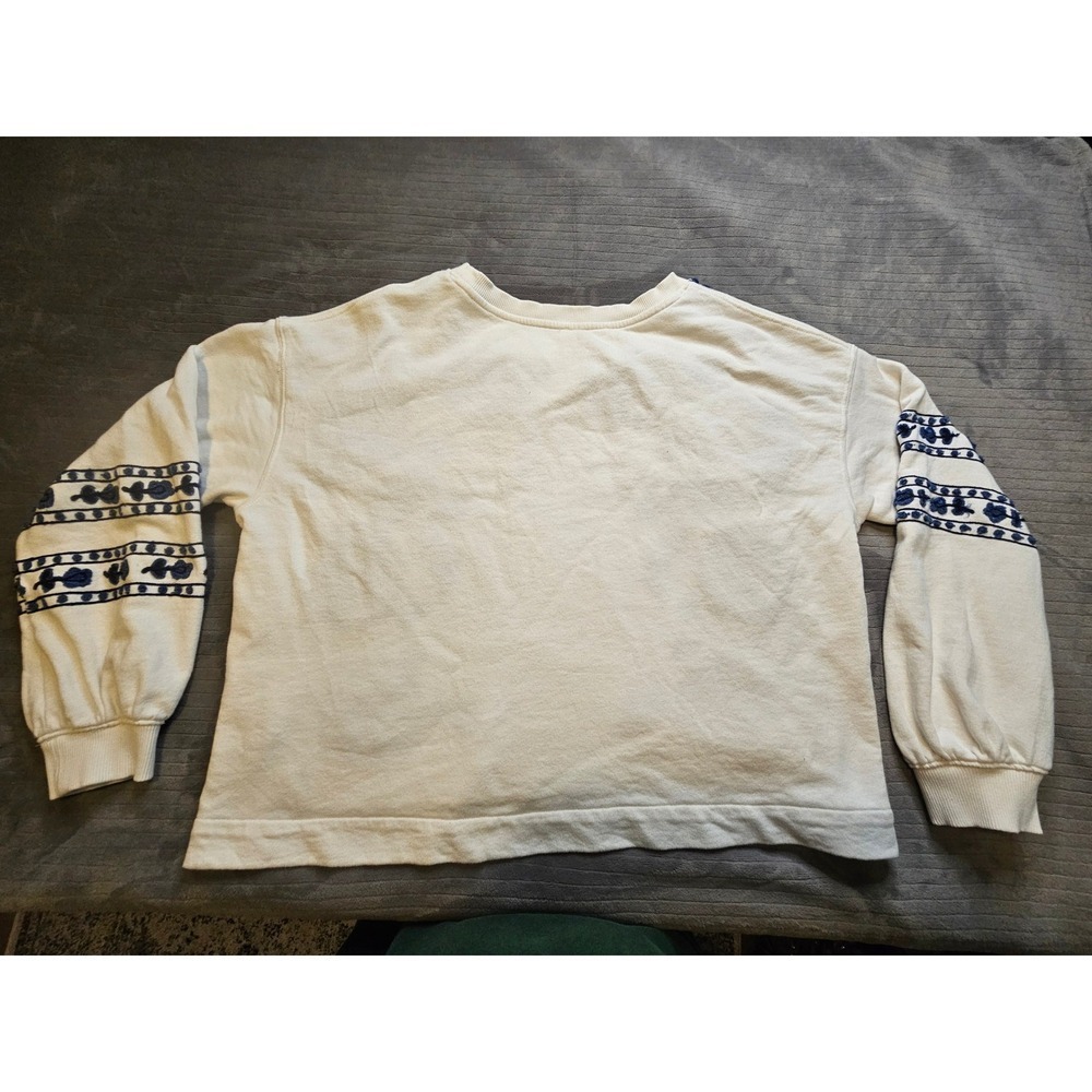 Anthropologie Blue Floral Embroidered Sweatshirt Ivory White Boho Crewneck M - Picture 7 of 8